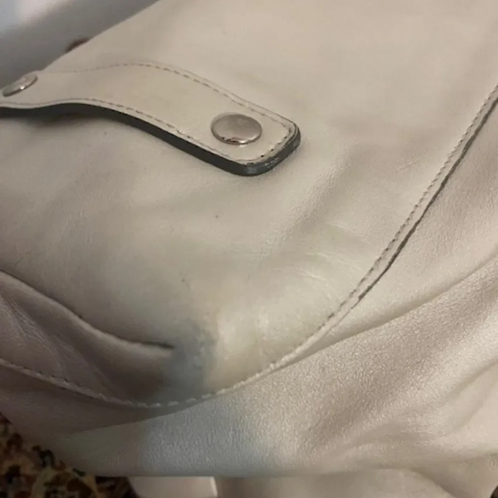 Coach F15447 Ashley Cream Convertible bag